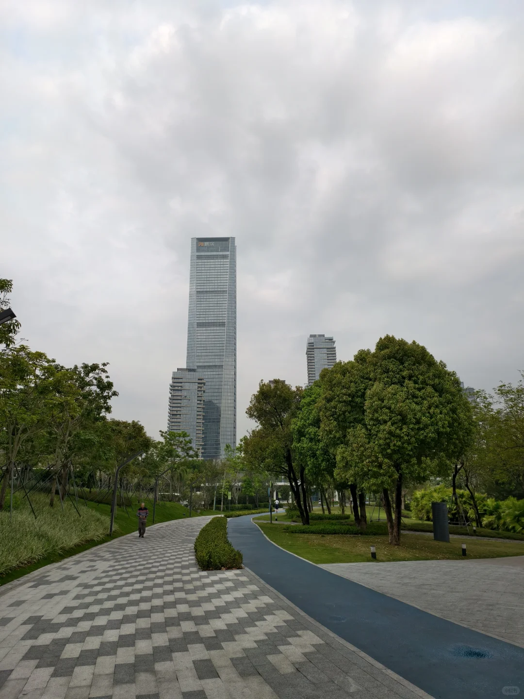 一城一跑！打卡深圳跑步的天花板！