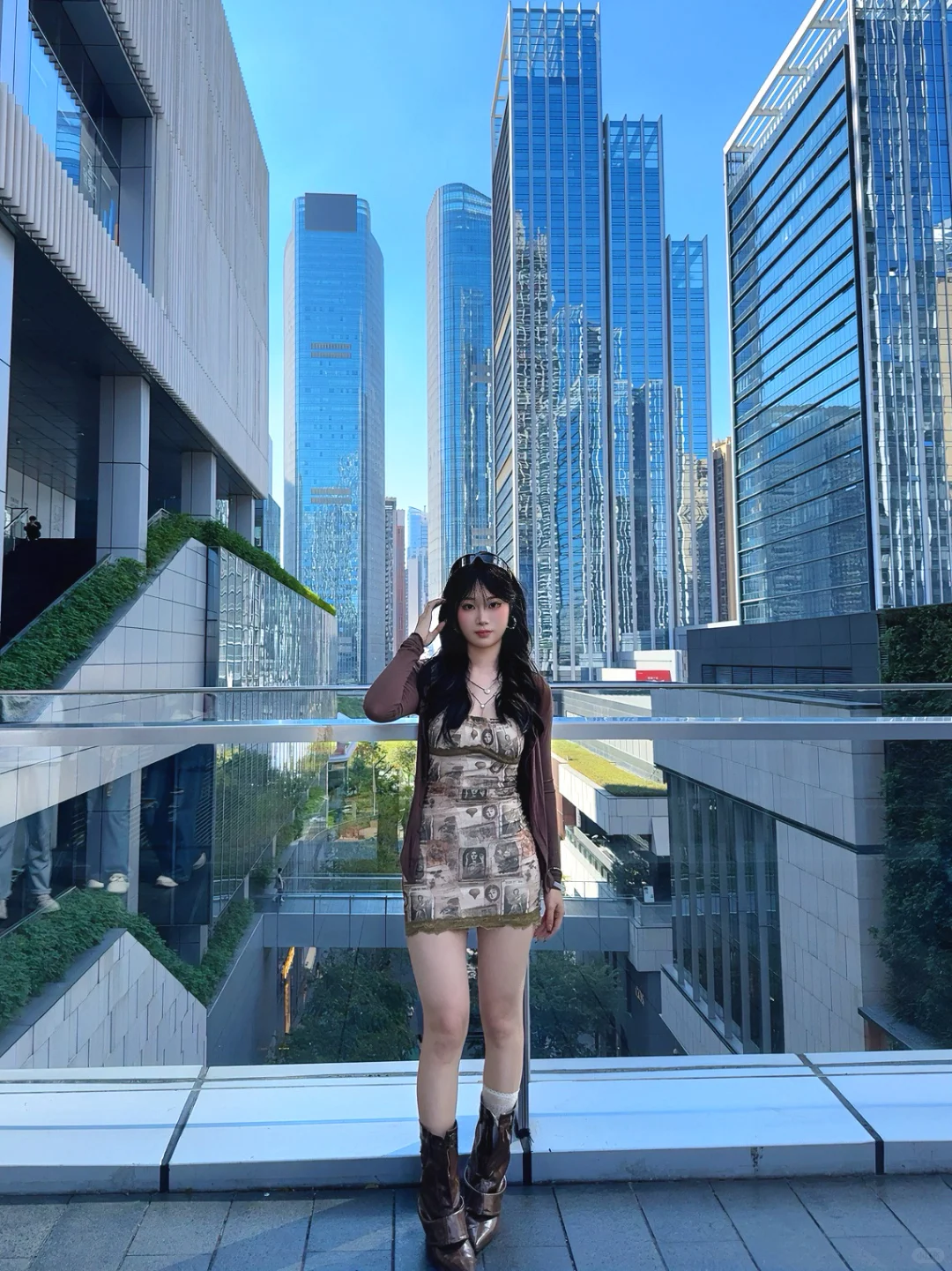 深圳万象天地 巨人展