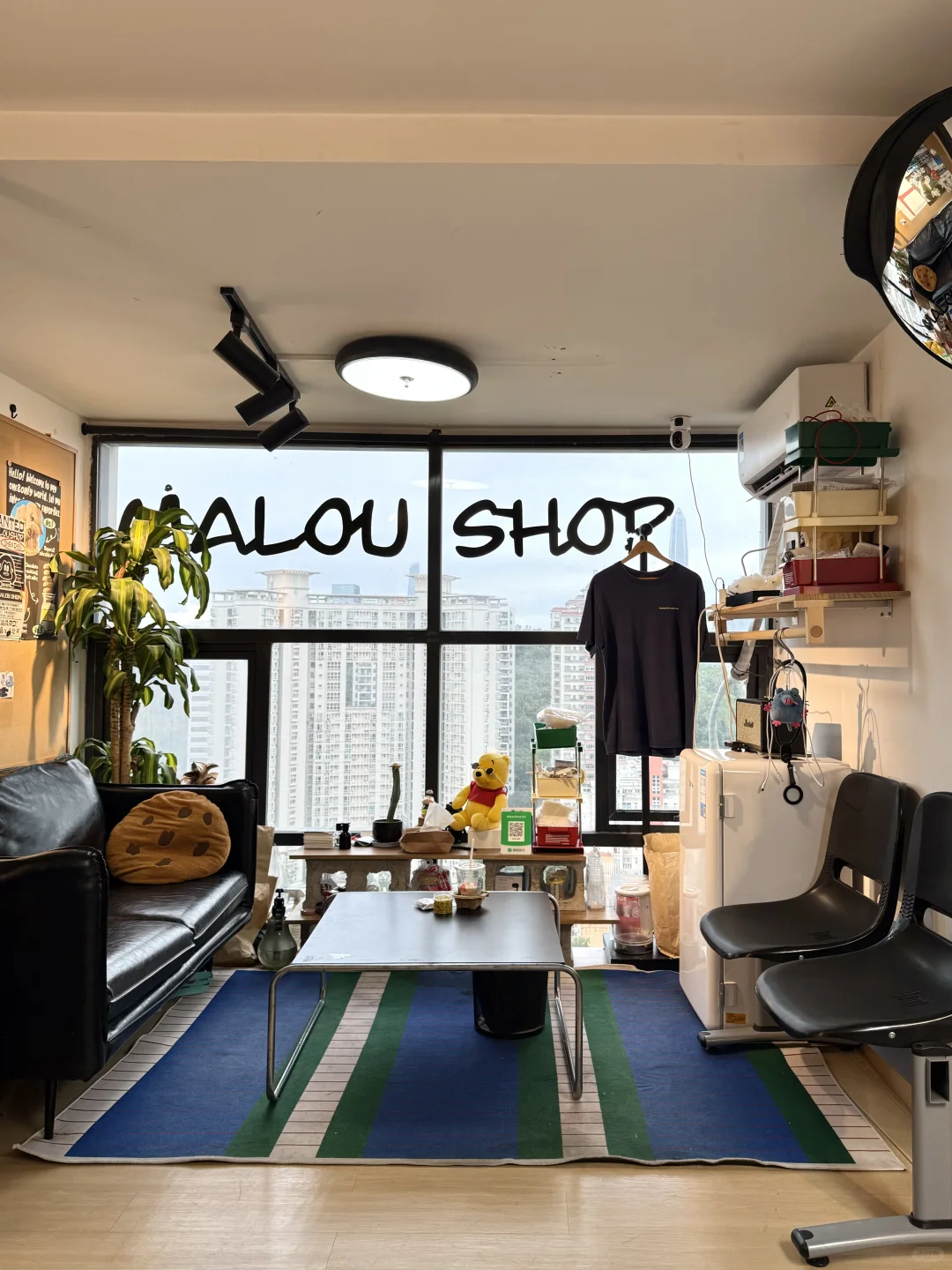 深圳探店｜藏在写字楼里的精品古着店