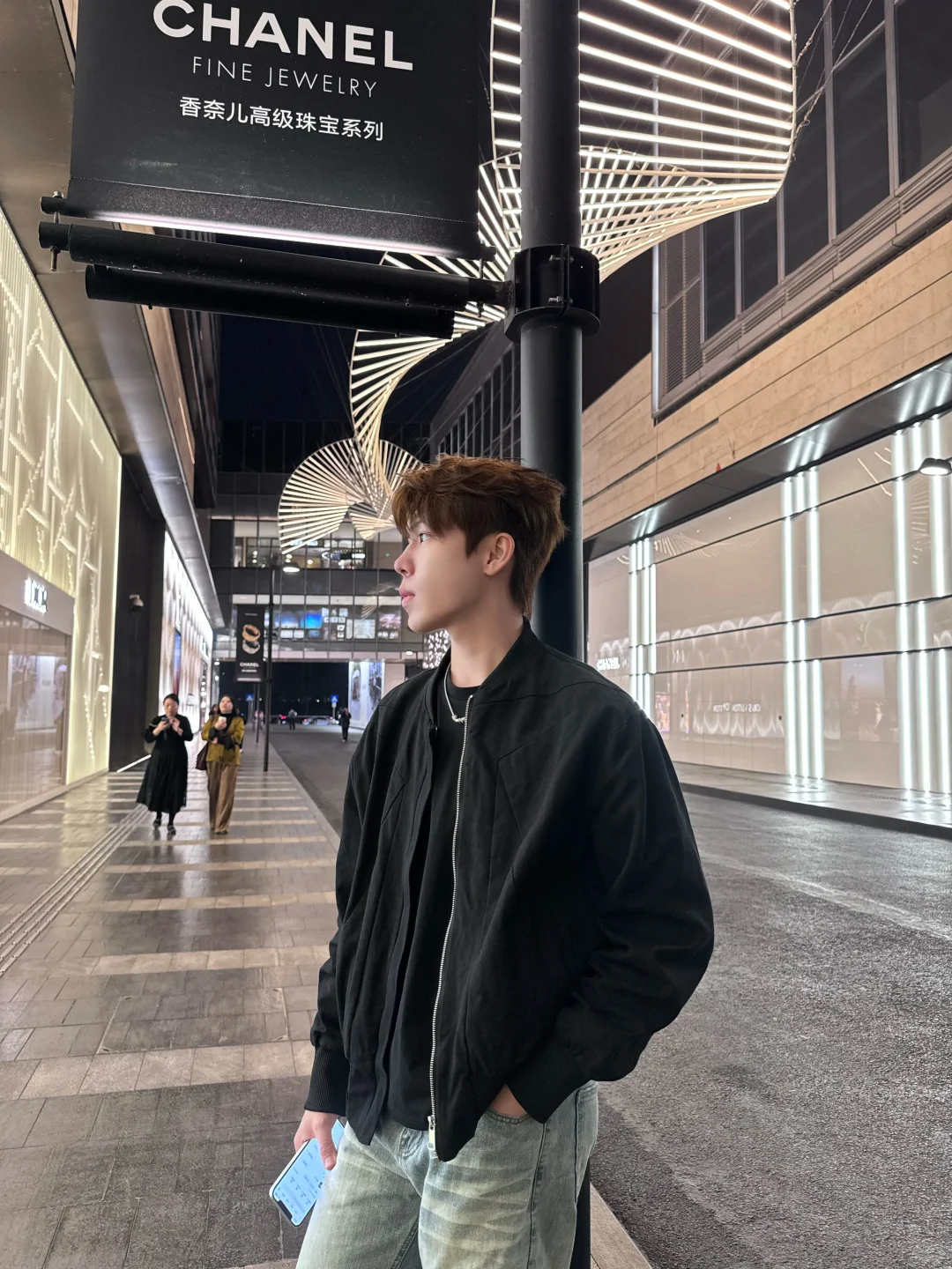 在深圳染了2个小时300多块大家觉得值不值.