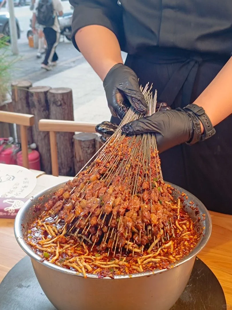 深圳必尝贵州烧烤，一口下去泪流满面！