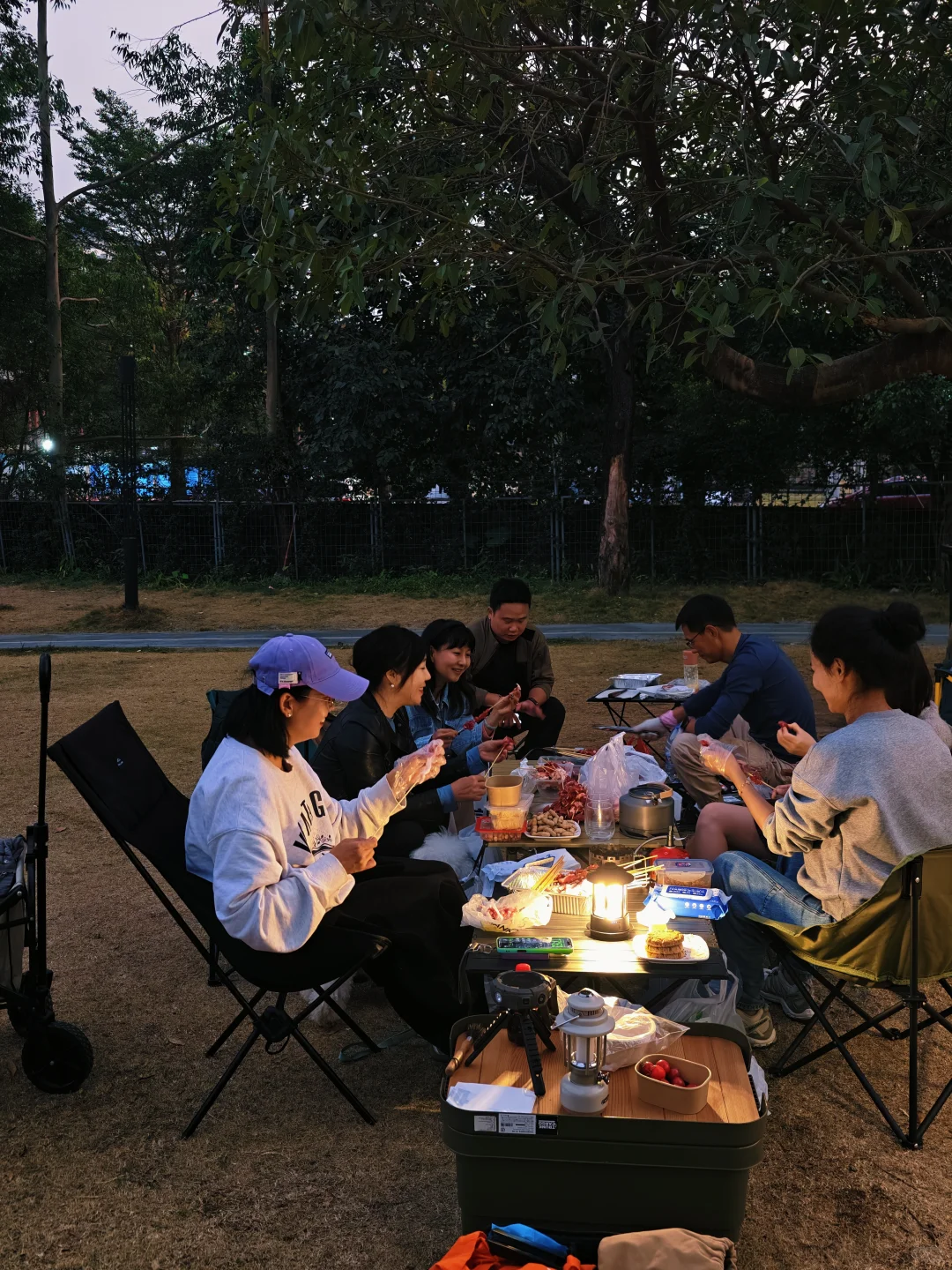 深圳的露营烧烤聚会太快乐了