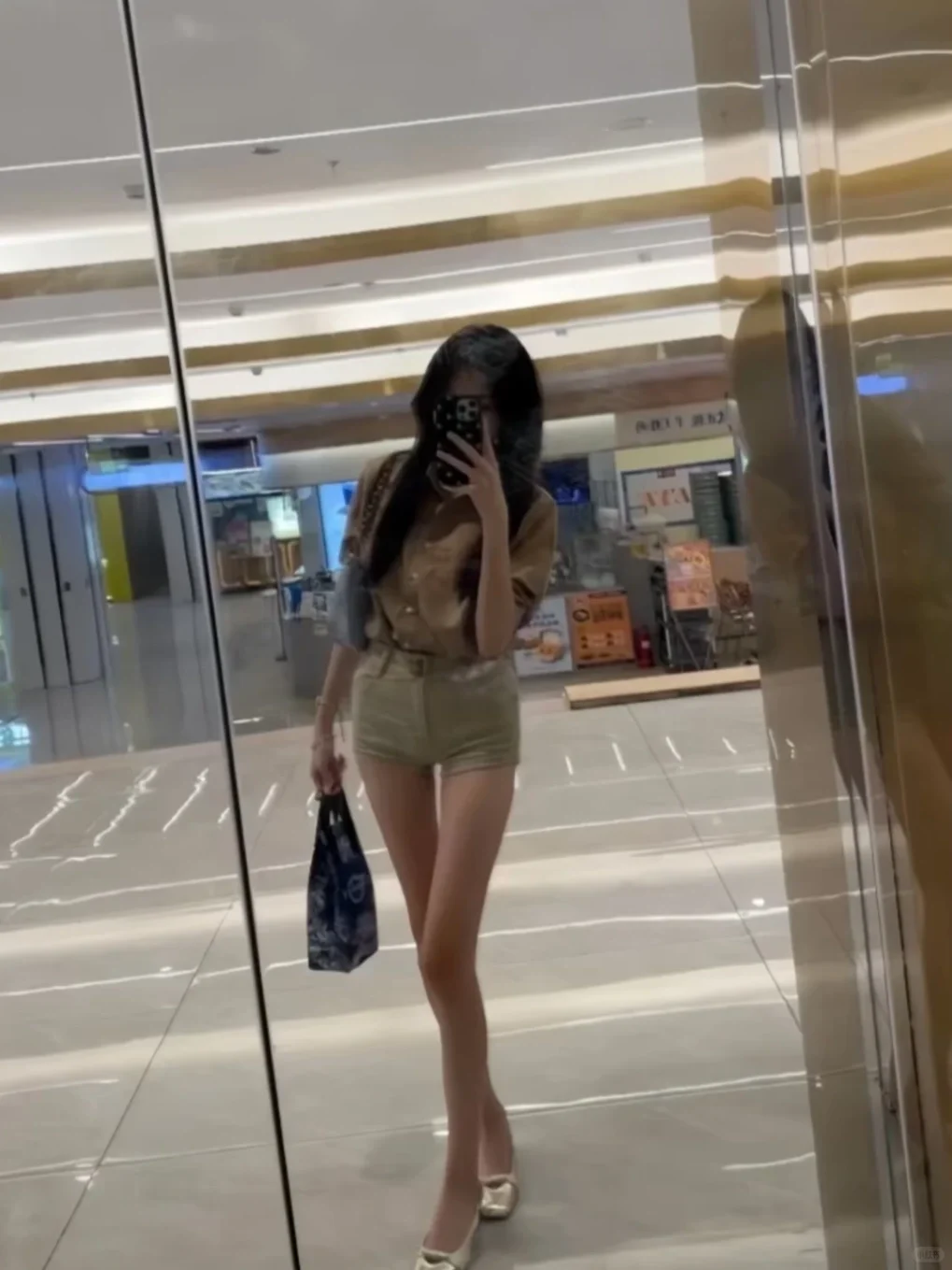 深圳舞蹈老师 人间水蜜桃（敢丝就敢回）