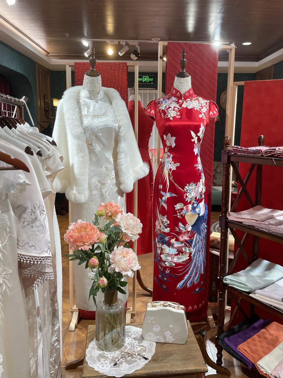 终于知道深圳和香港的备婚新娘去哪里买旗袍