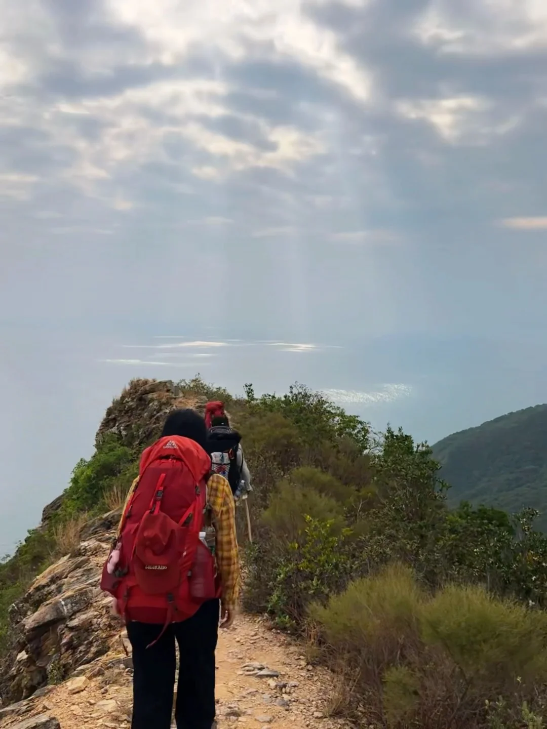 深圳露营天花板|悬崖之上新体验