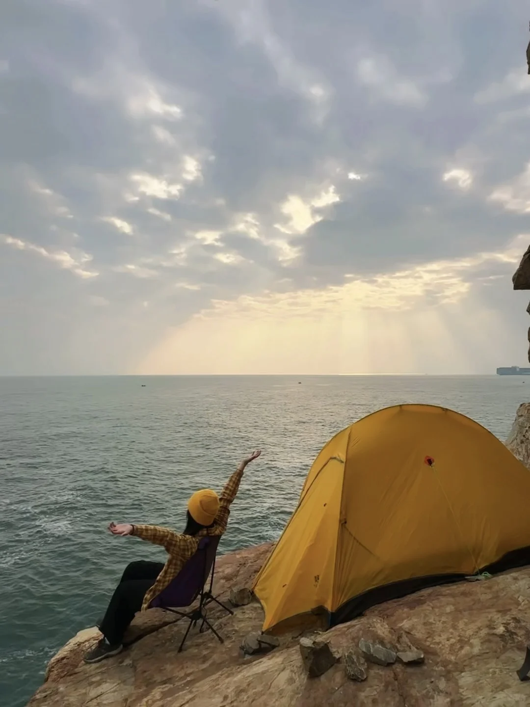 深圳露营天花板|悬崖之上新体验