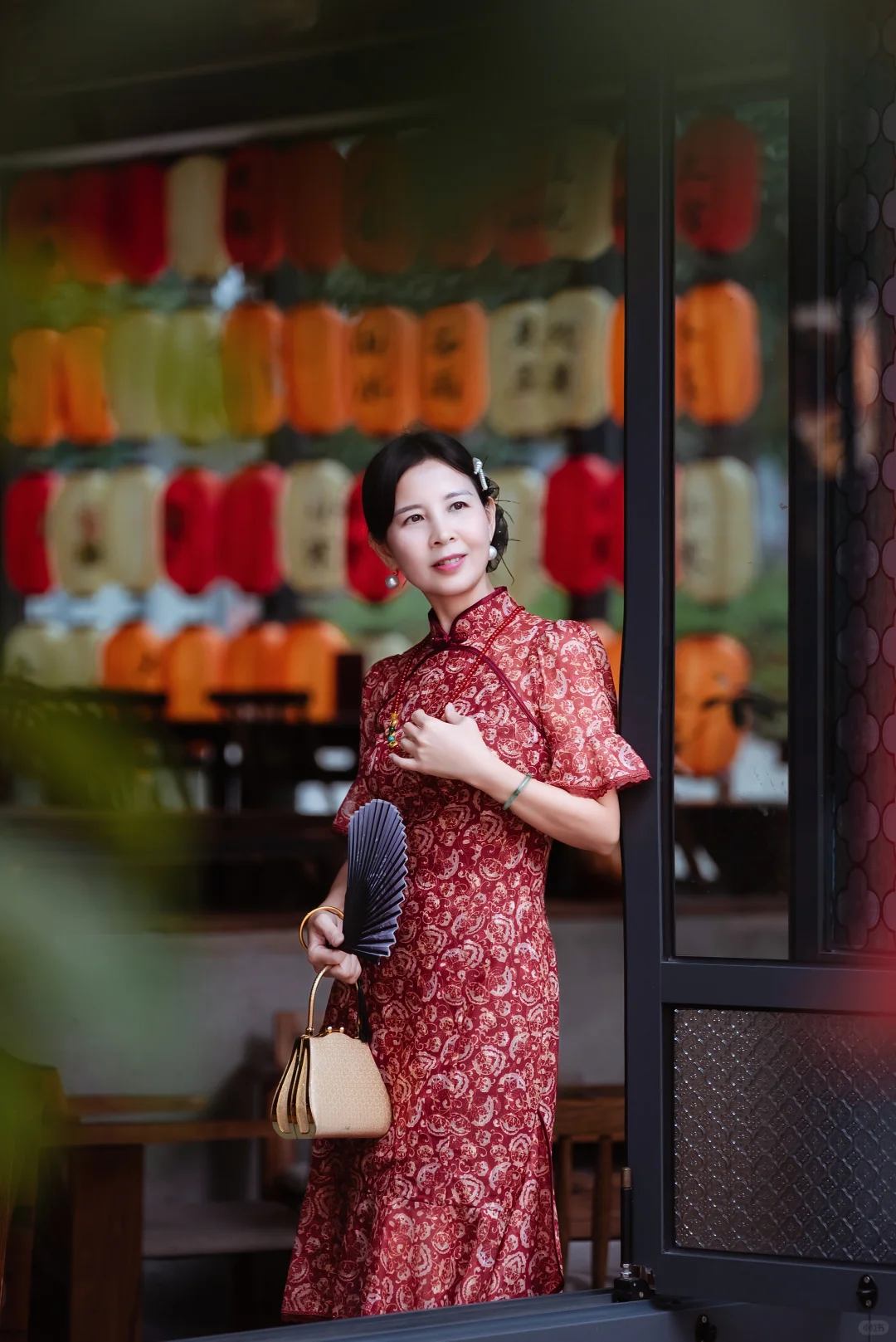 在东莞CBD挖到的老茶馆！穿旗袍适配度100%