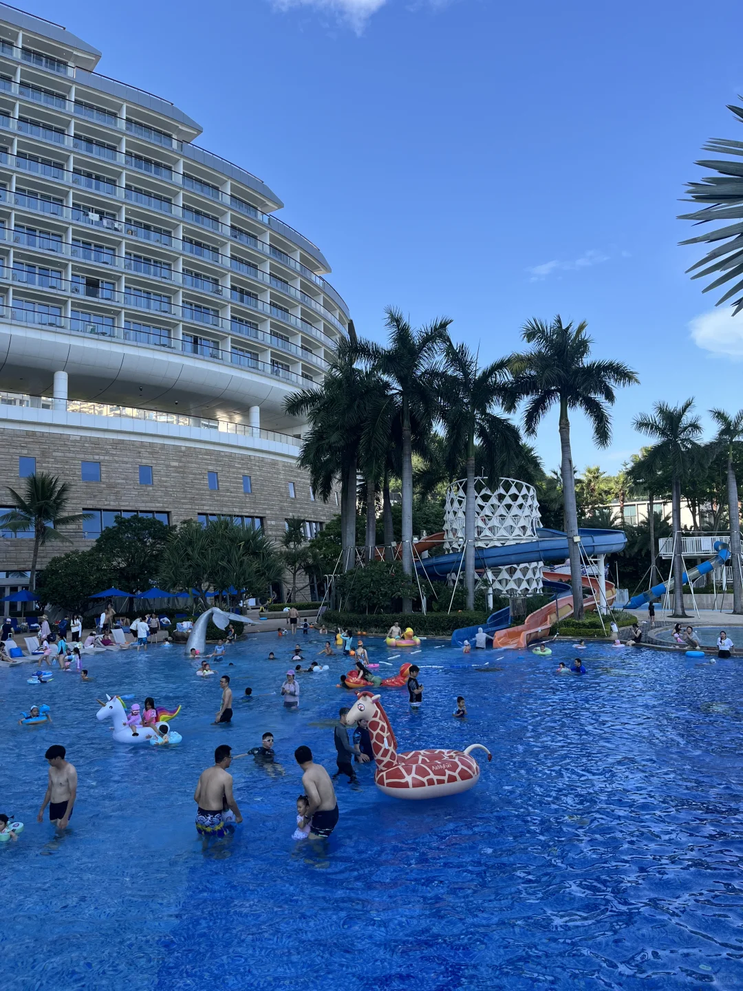 去了大梅沙后觉得桔钓沙简直是个…