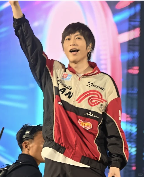 Happy birthday 主唱大人