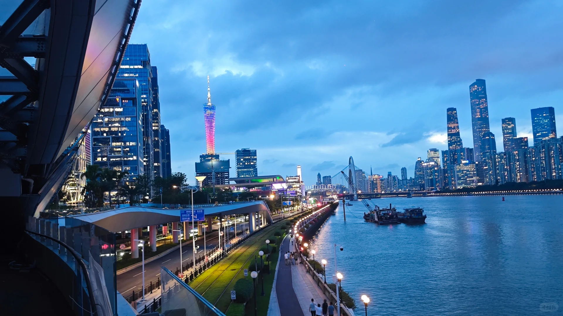 广州有点像发达地区了