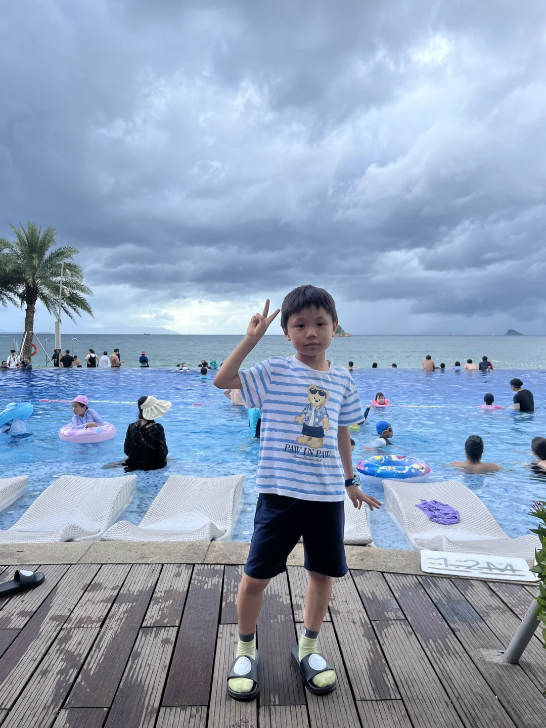 去了大梅沙后觉得桔钓沙简直是个…