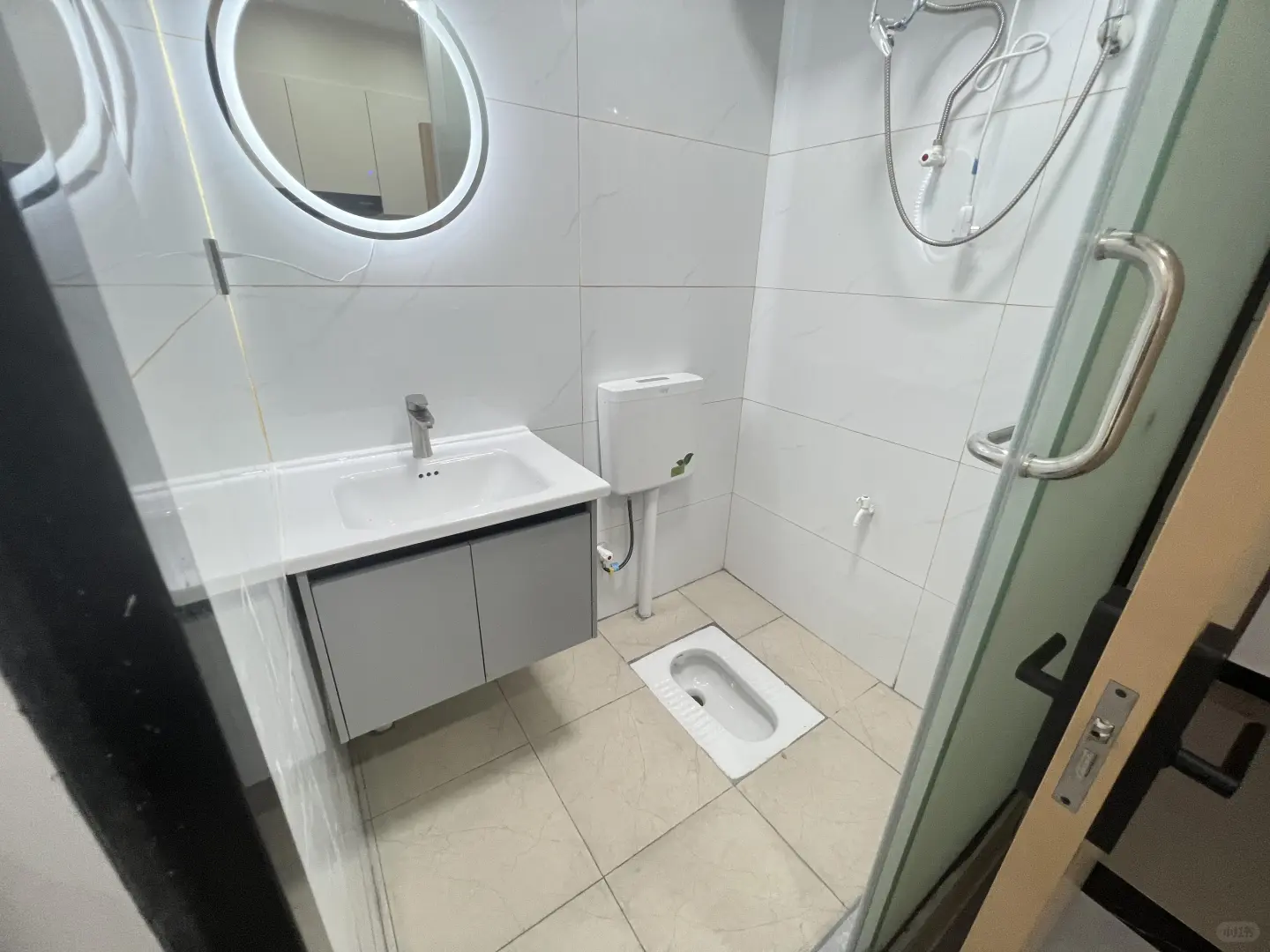 广州单间450，整栋直租，无杂费，可以短租