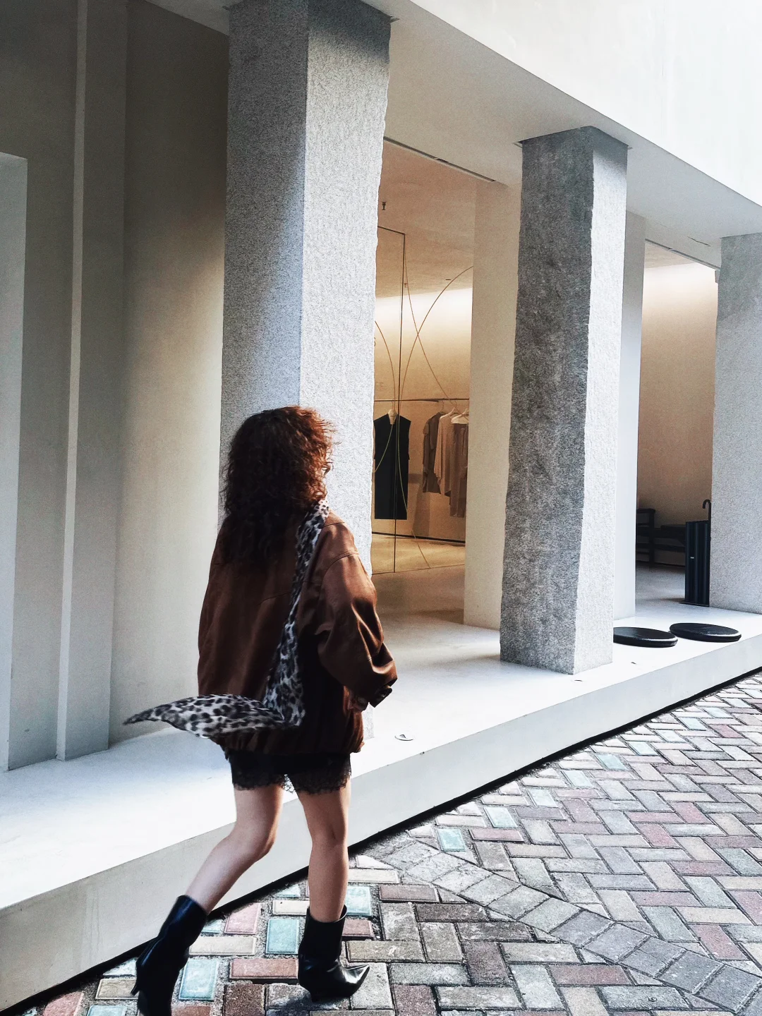 ＯＯＴＤ今天是深秋女孩 广州的秋冬