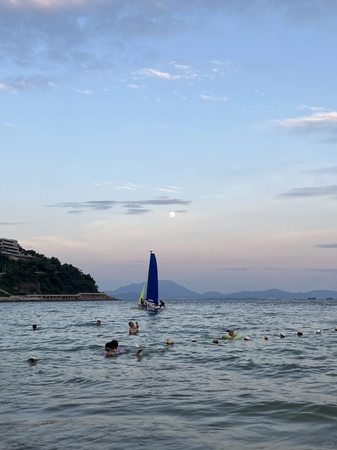 去了大梅沙后觉得桔钓沙简直是个…