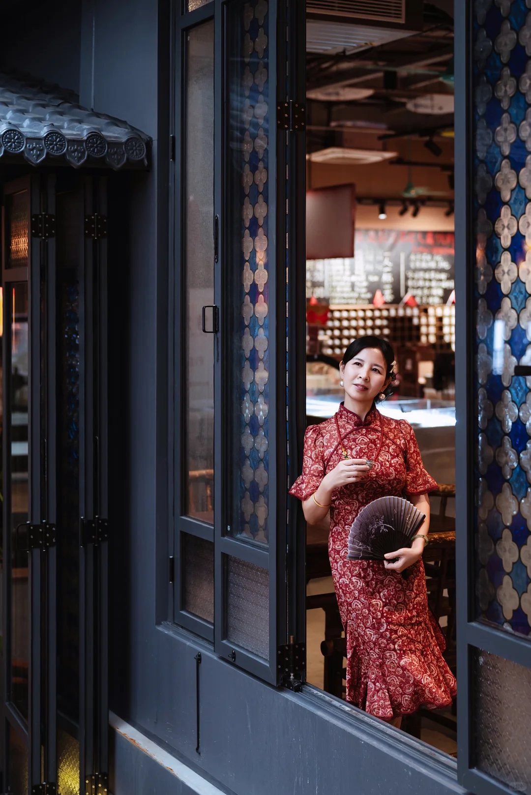 在东莞CBD挖到的老茶馆！穿旗袍适配度100%