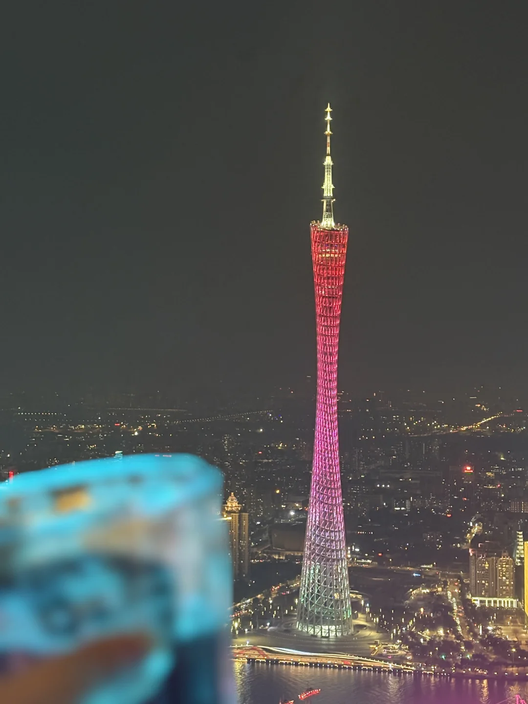 打卡～广州柏悦顶楼live酒吧