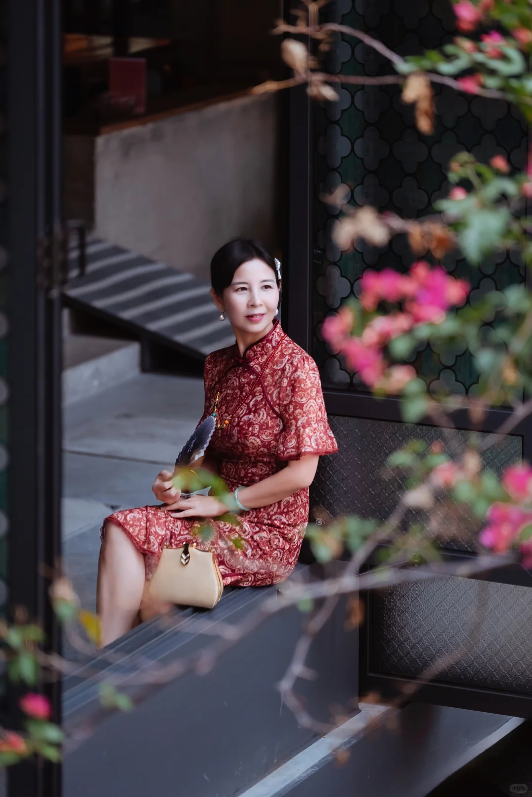 在东莞CBD挖到的老茶馆！穿旗袍适配度100%