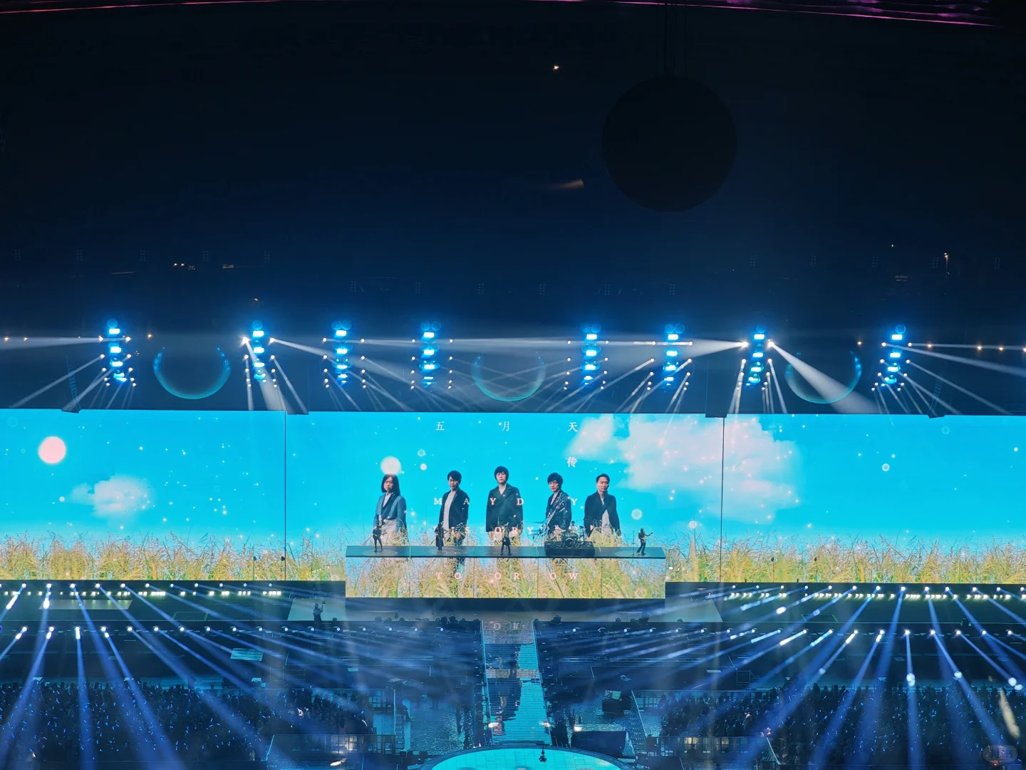 路人粉来广州五月天演唱会报道啦！