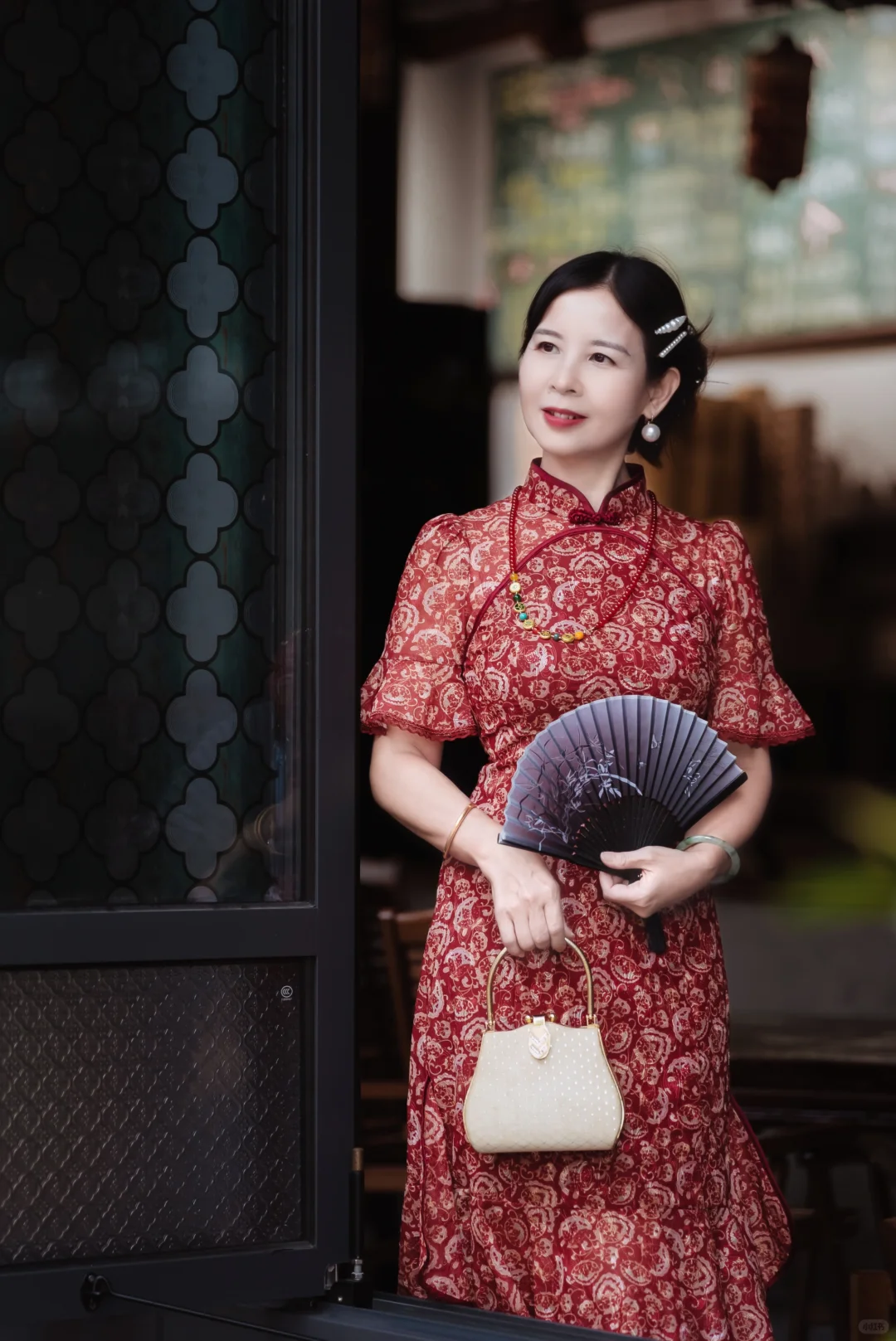 在东莞CBD挖到的老茶馆！穿旗袍适配度100%