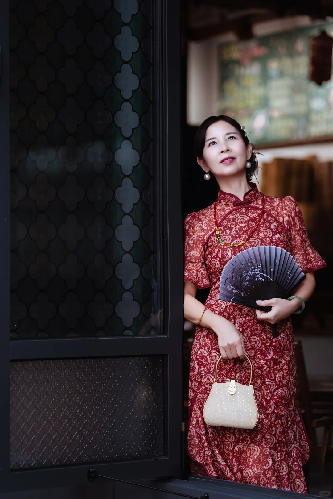 在东莞CBD挖到的老茶馆！穿旗袍适配度100%