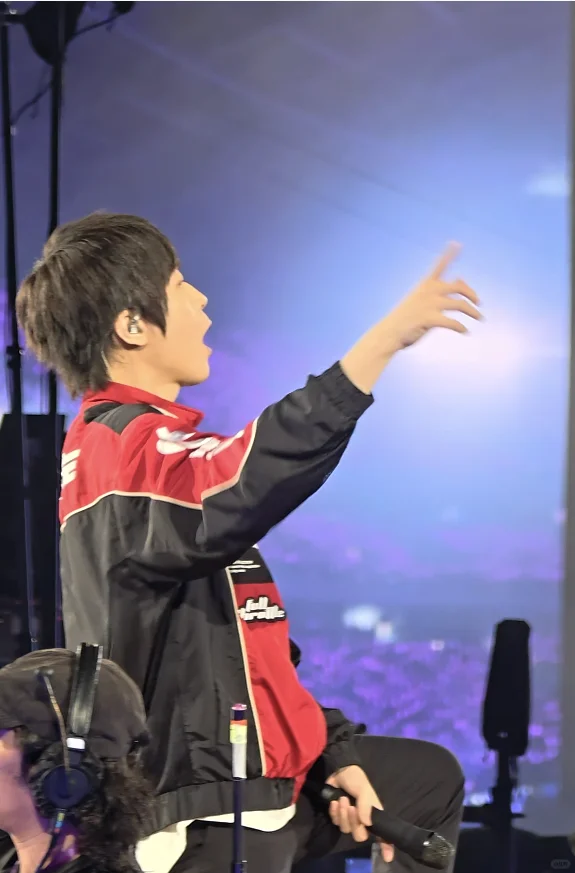 Happy birthday 主唱大人