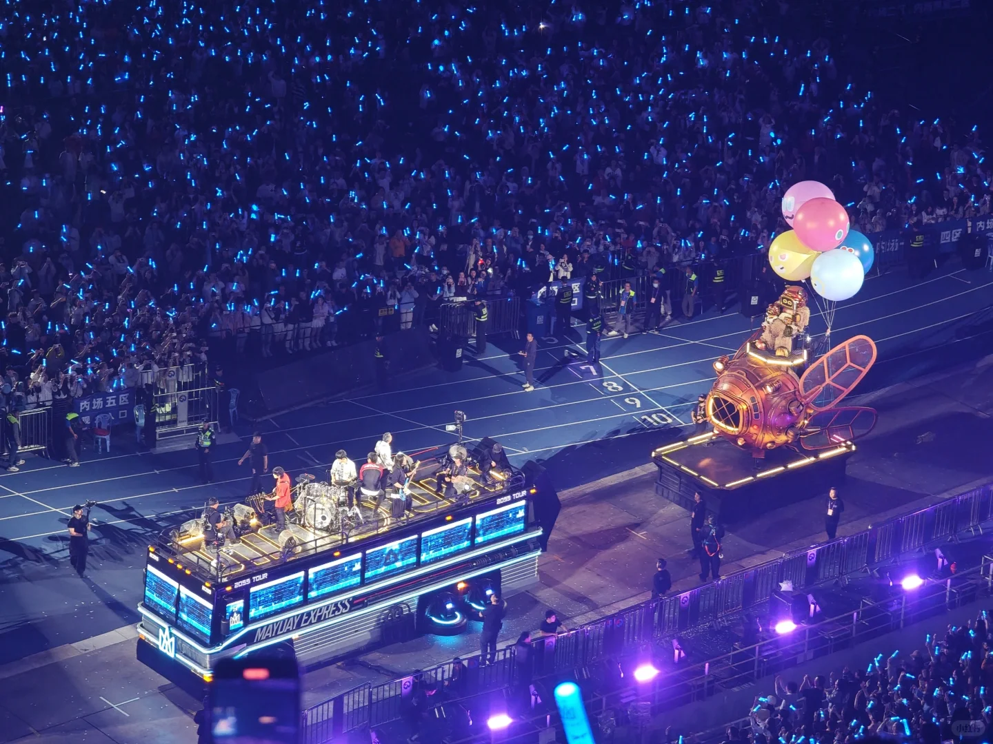 路人粉来广州五月天演唱会报道啦！