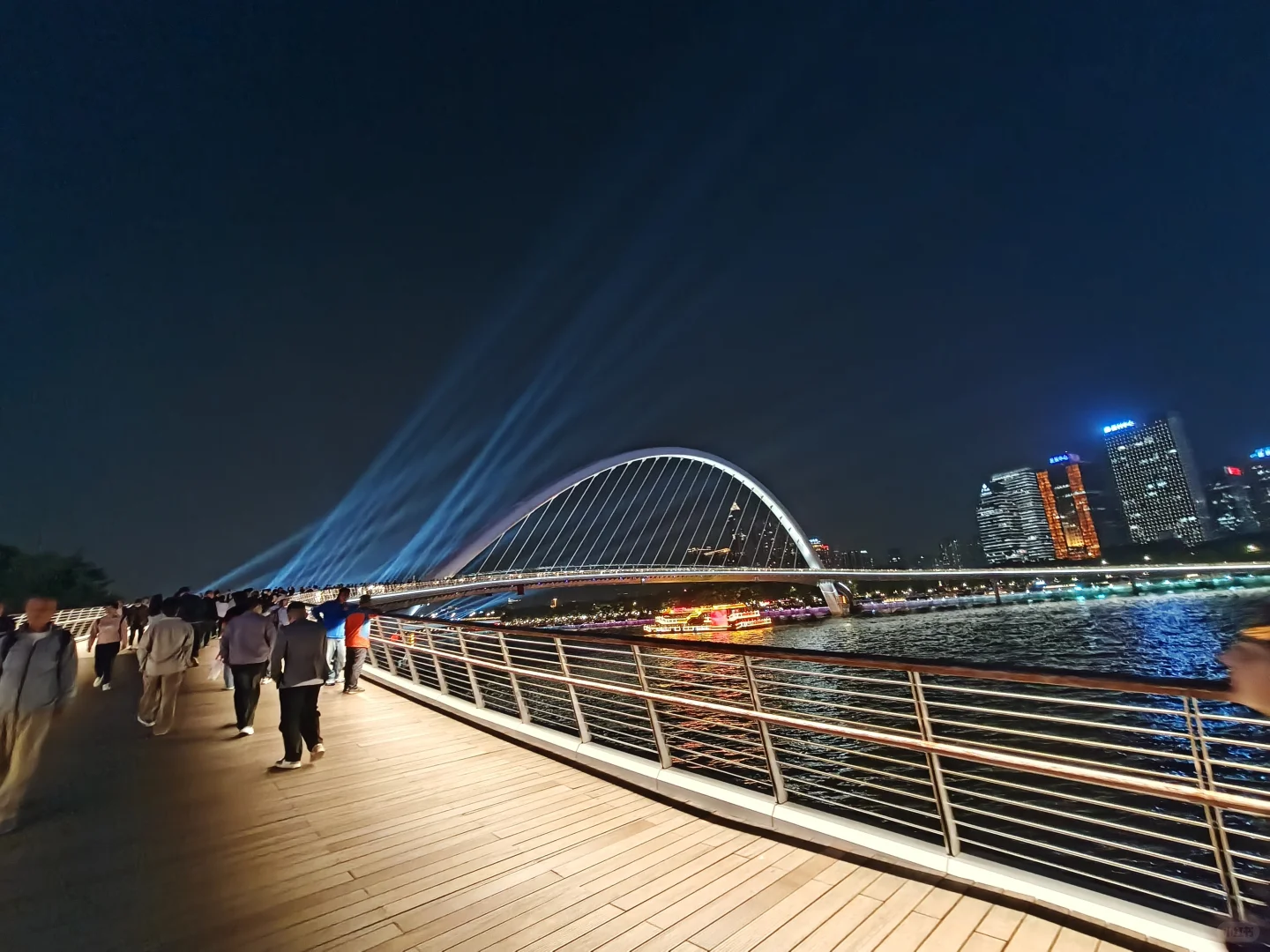 打卡小蛮腰✨夜游广州小记