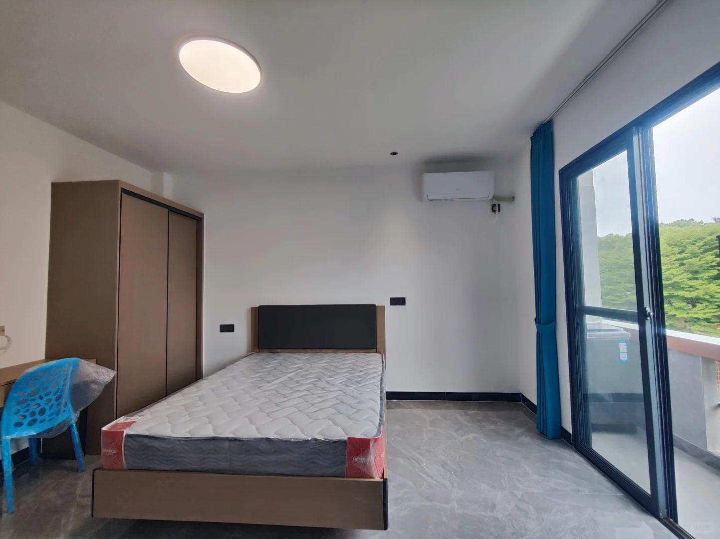 东莞汇峰中心附近豪华大单间1298