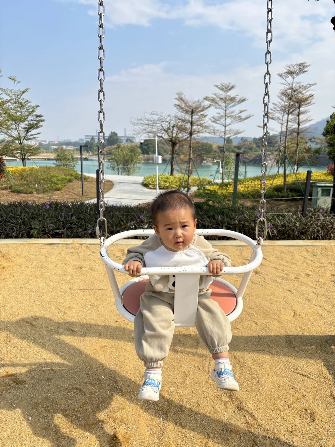 东莞遛娃惊喜发现！免费“小九寨沟”碧玉湖