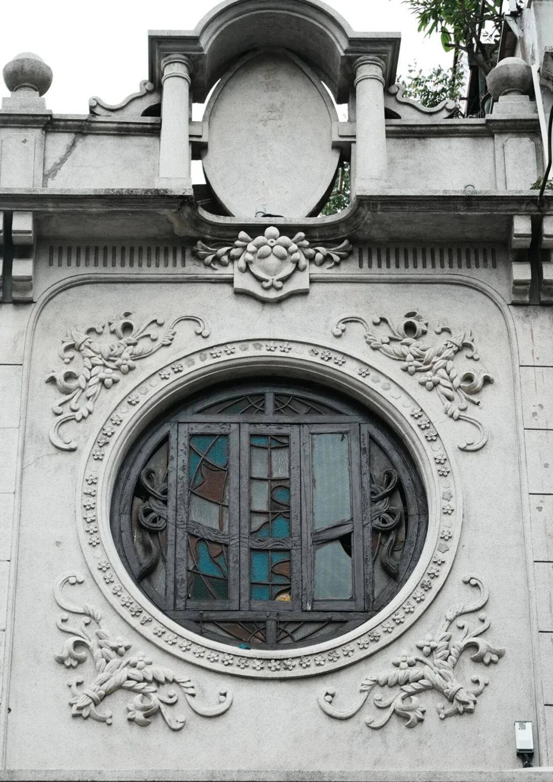 当铺在广州，再现一场财富的逆旅