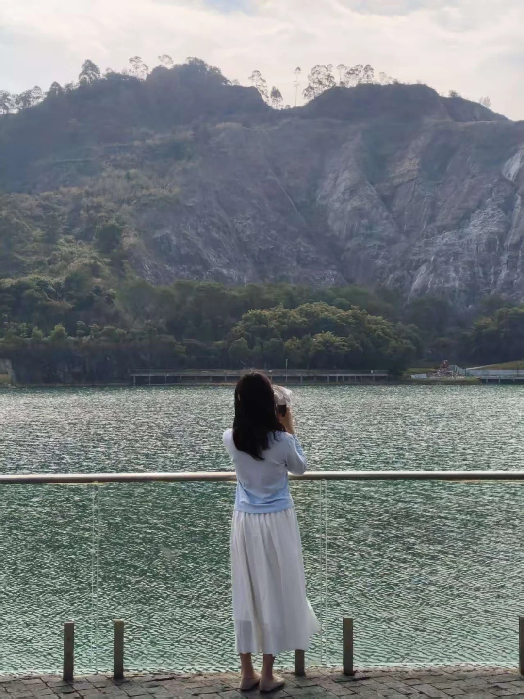 东莞遛娃惊喜发现！免费“小九寨沟”碧玉湖