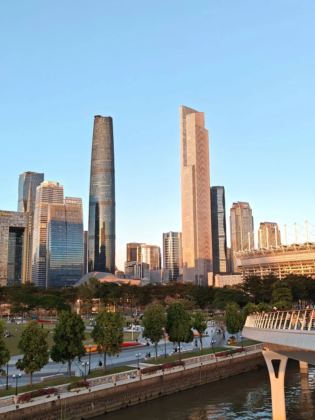 12月的广州真的很美，当然要分享给你啦🤭