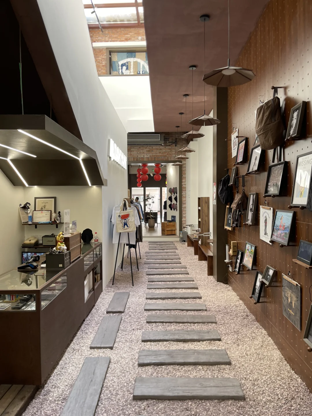 东莞｜这些店好逛到像在日韩街头散步