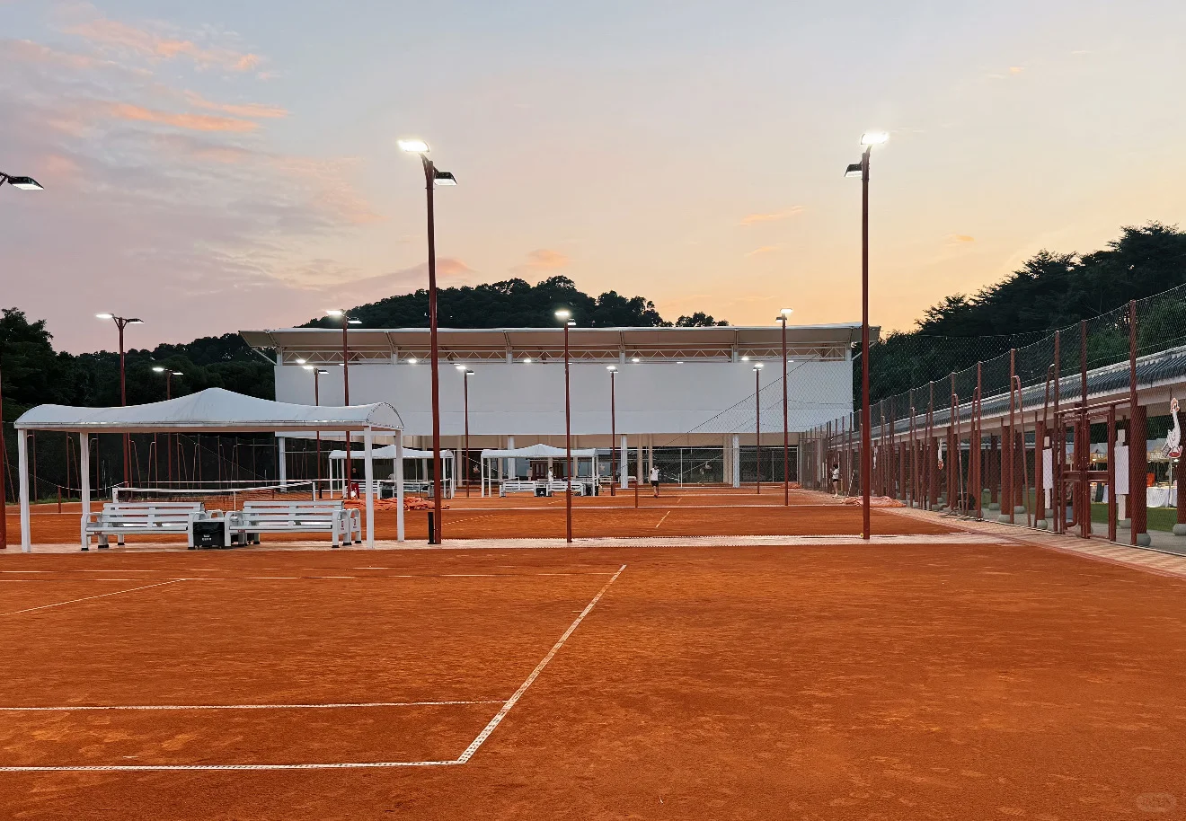 🇫🇷东莞私藏“小法网”！红土场拍照超出片！