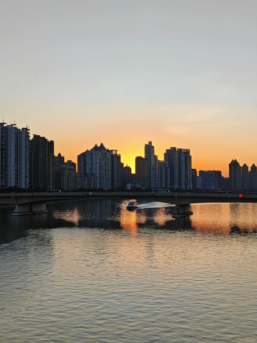 12月的广州真的很美，当然要分享给你啦🤭