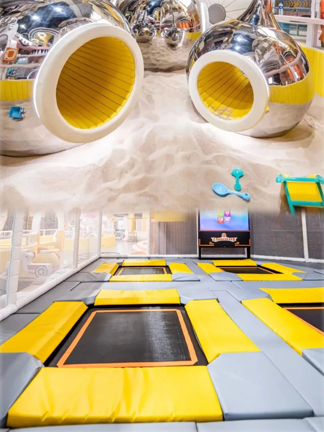 带娃好去处！东莞的温泉酒店让娃赖着不走