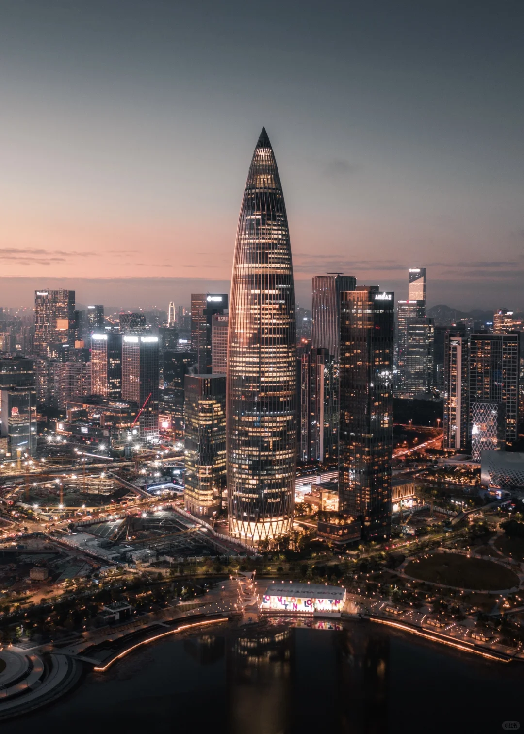 不敢想象45年前的今天，这里还是一片滩涂