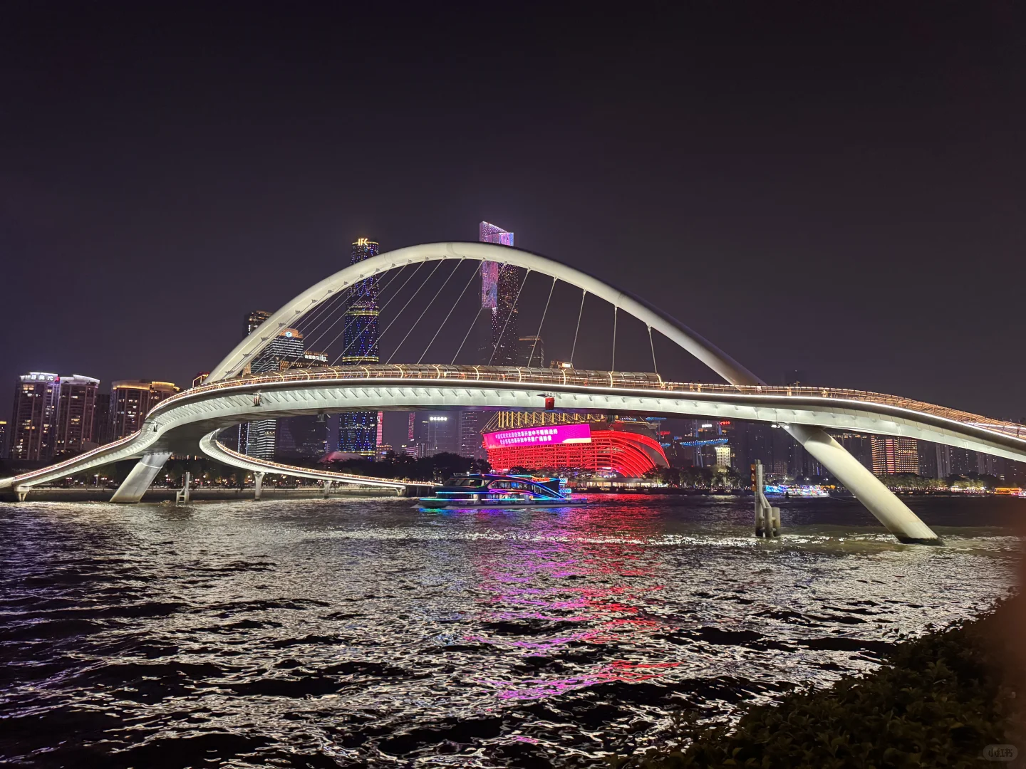 广州桥拍广州塔