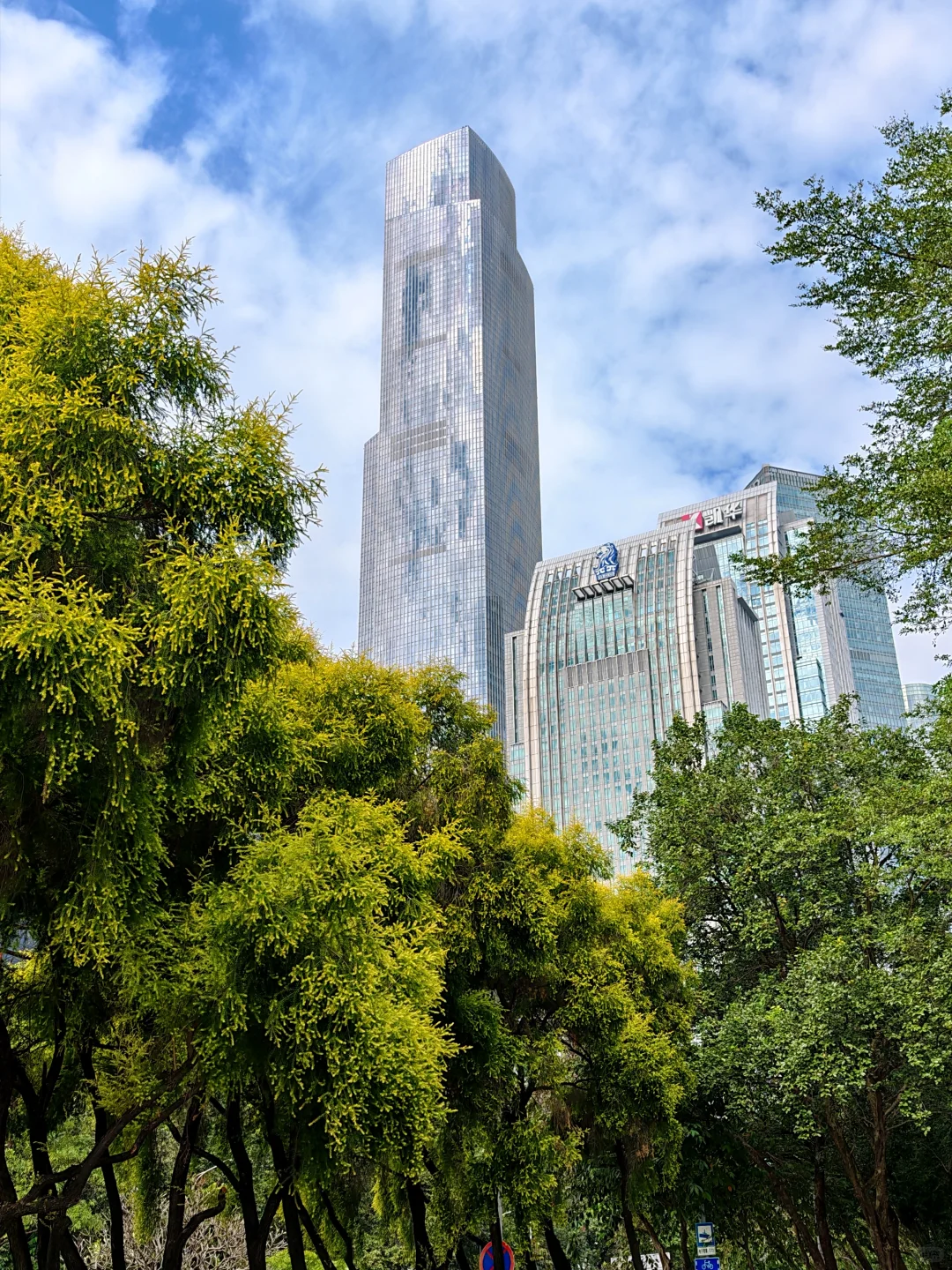 在广州最贵的地方晒太阳，是什么体验？