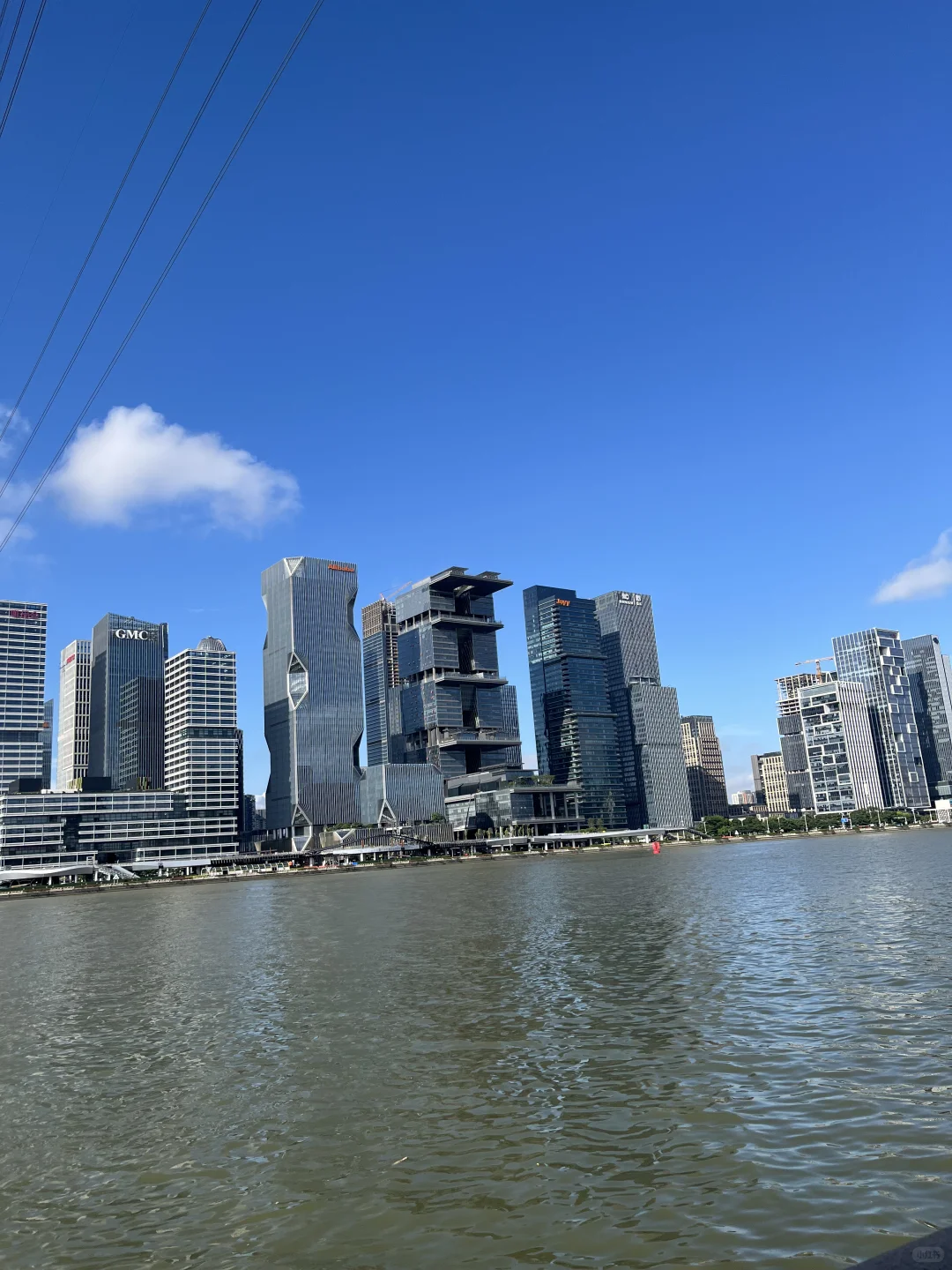 晴天白云，广州，临江大道