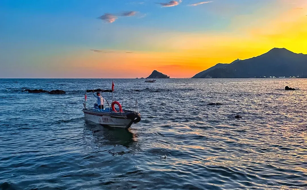 《国家地理》没有骗我，深圳绝美海岸线攻略