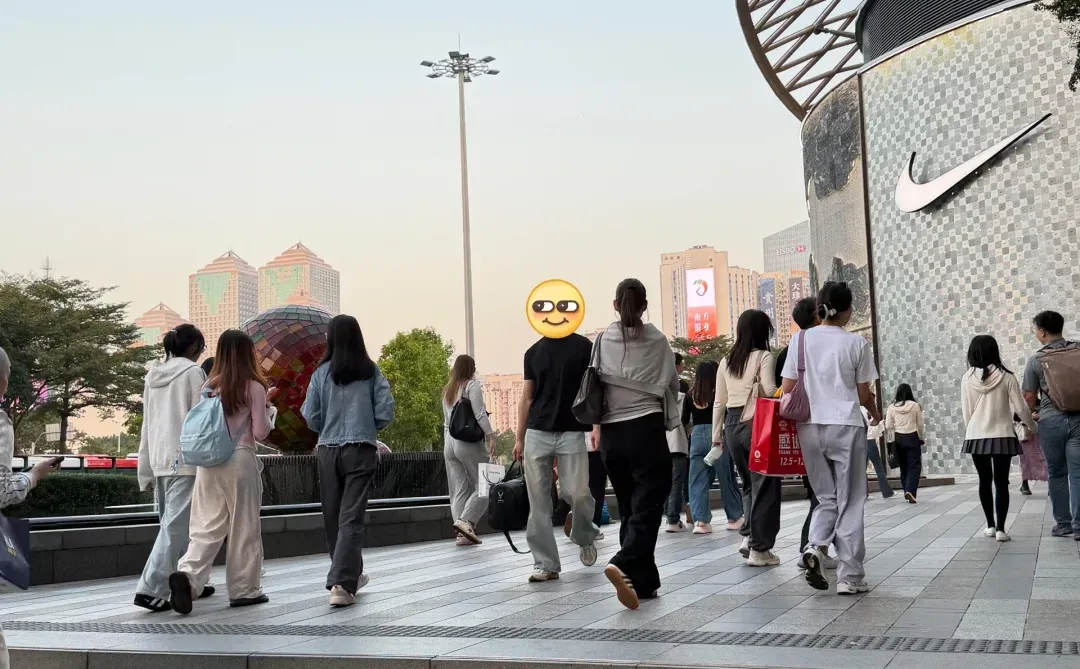 2025年12月11日广州穿什么