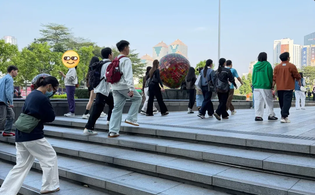 2025年12月6日广州穿什么