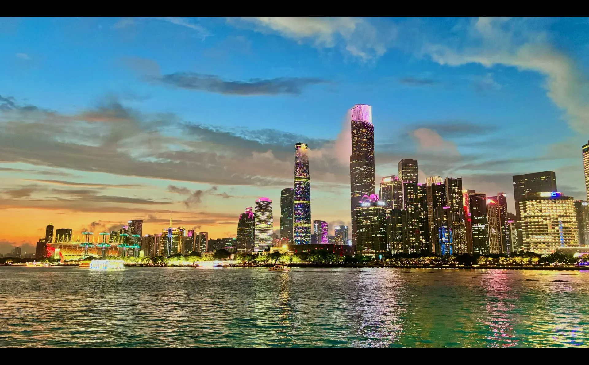 想看看你们手机拍的广州日落🌄