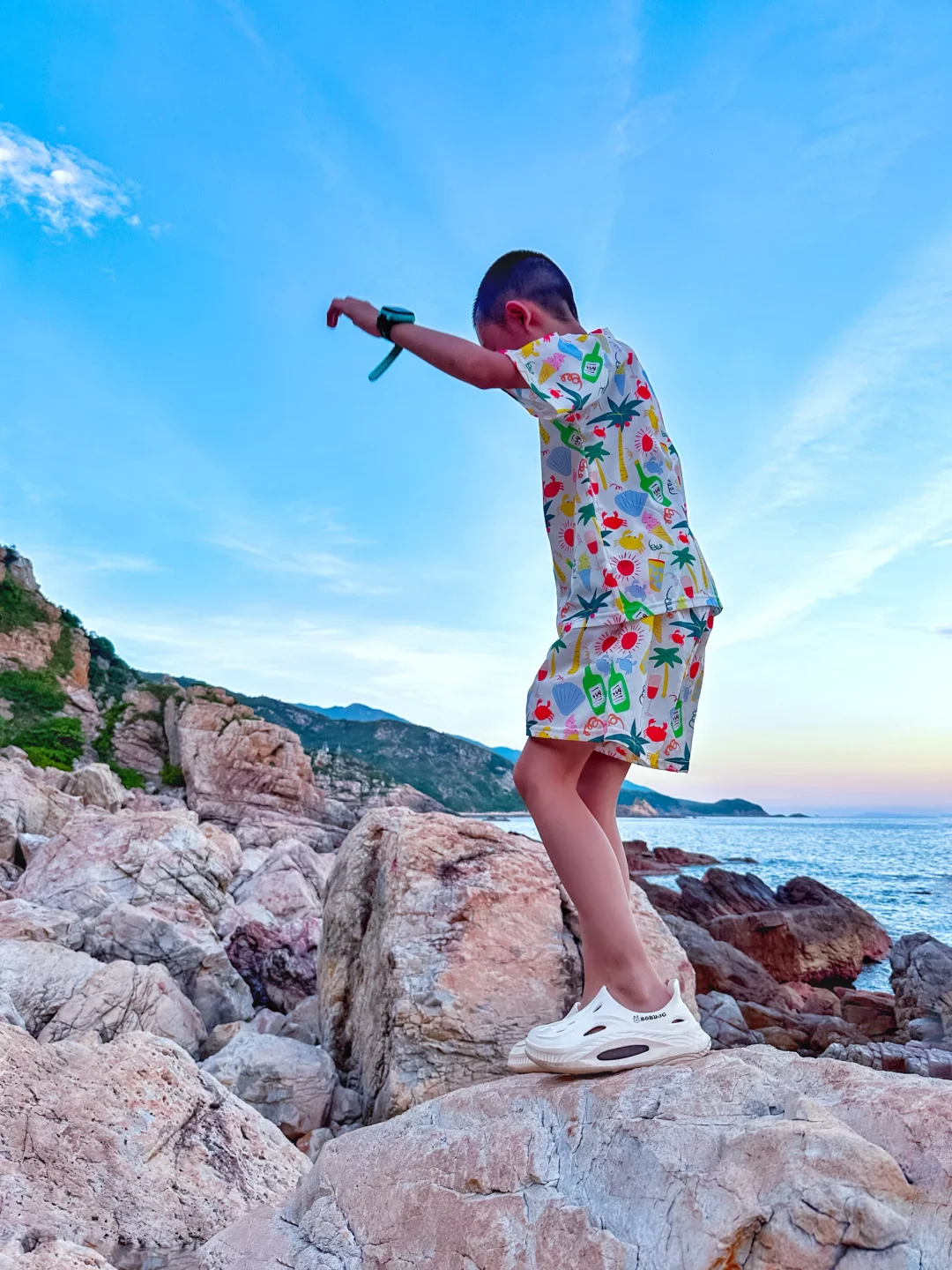 《国家地理》没有骗我，深圳绝美海岸线攻略