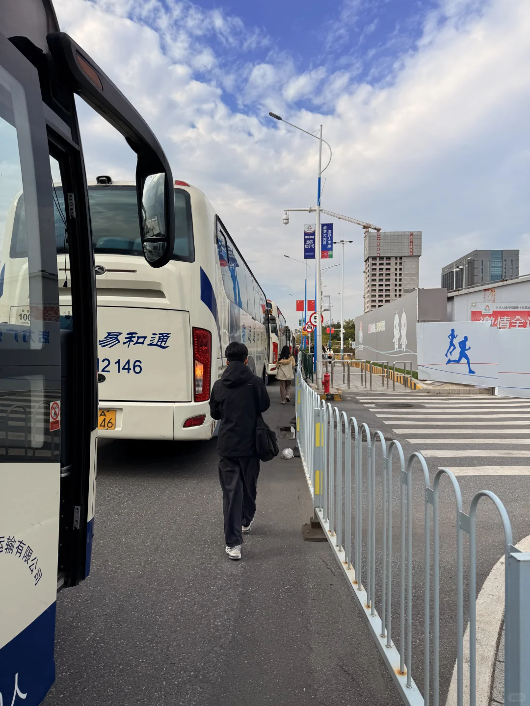 广州南到大湾区五月天的接驳大巴很方便！