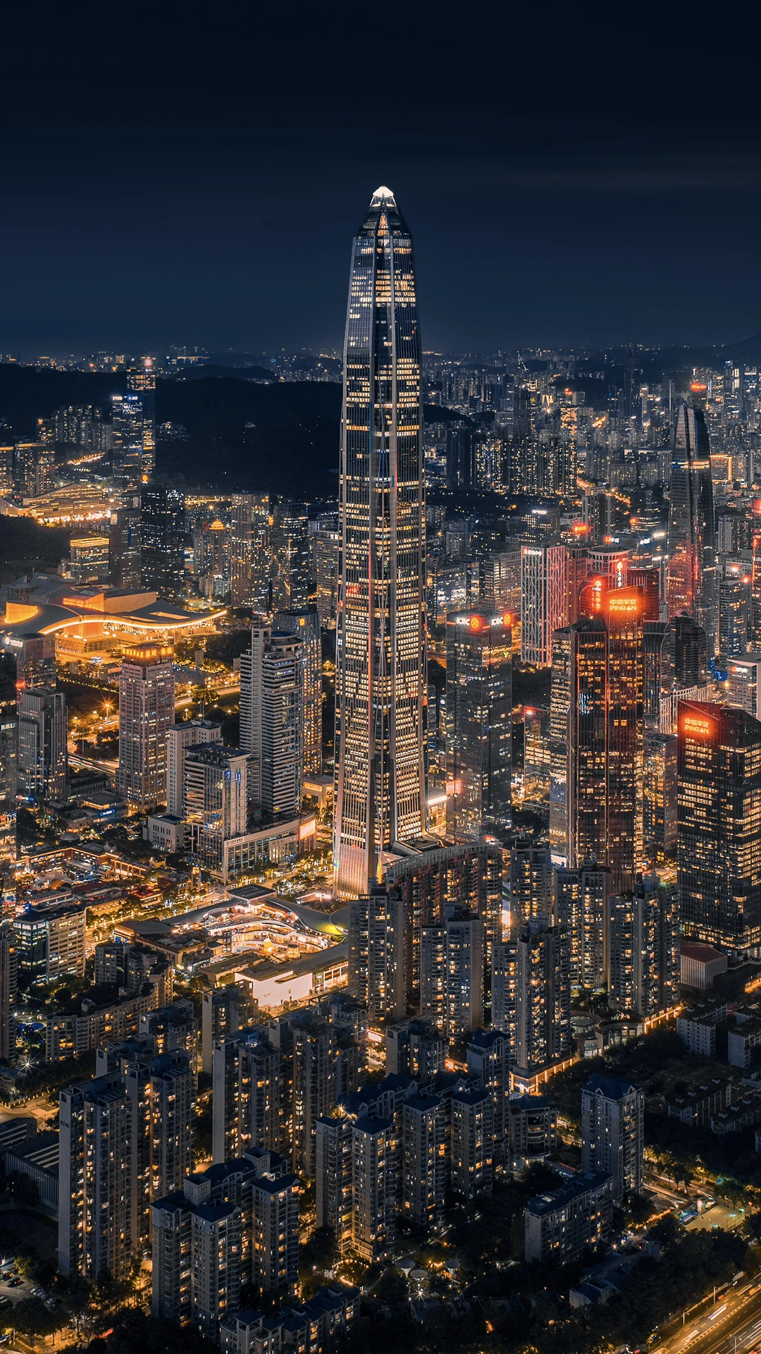 朋友说16:9满屏+内透全开的深圳太震撼了