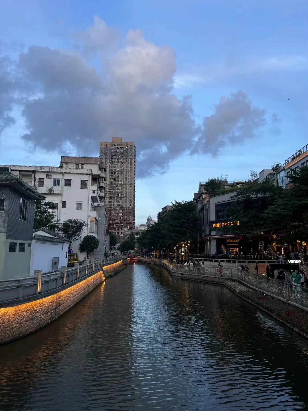 我在广州没空想你