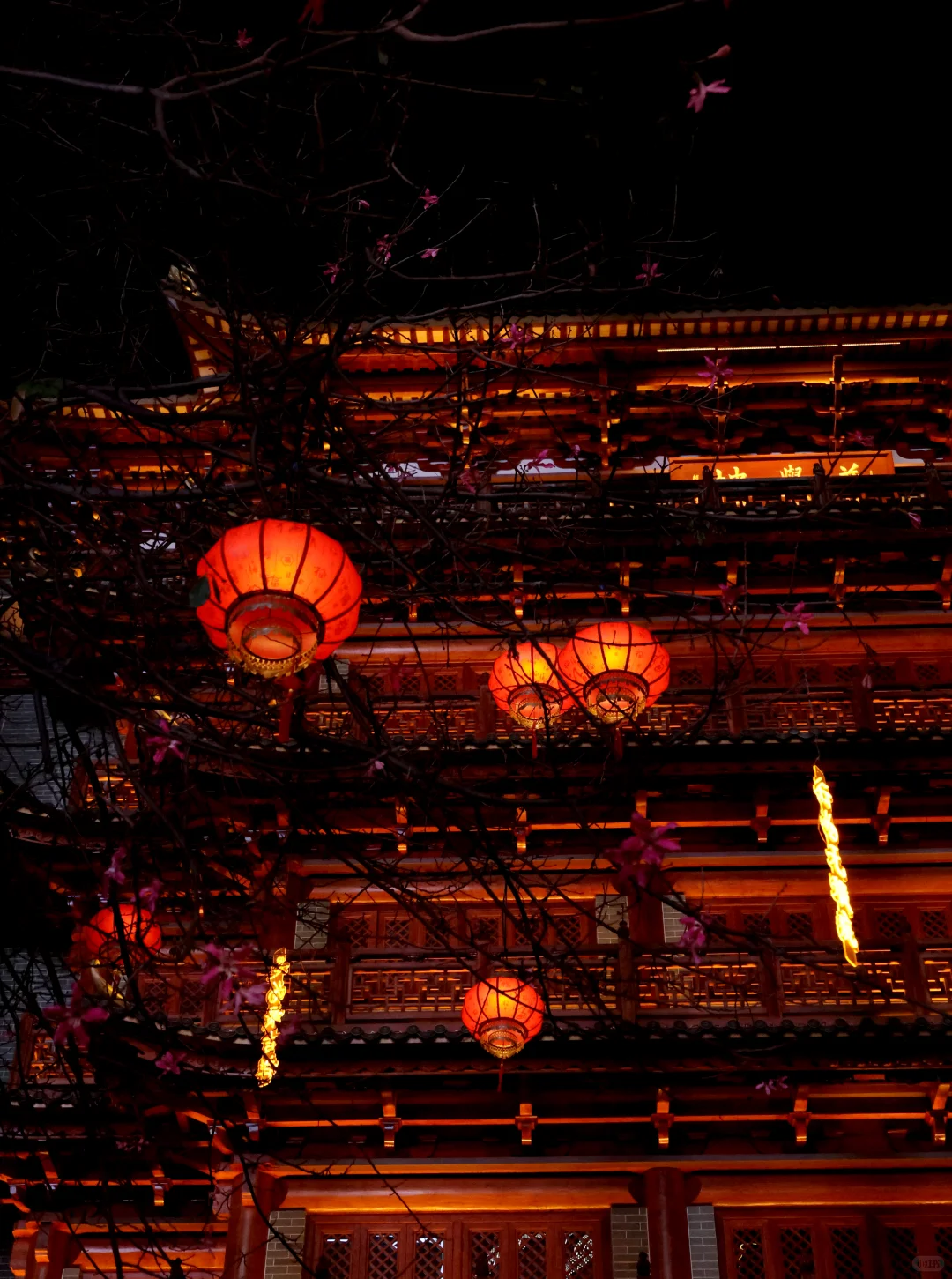 不在重庆在广州也能拍到千与千寻画面