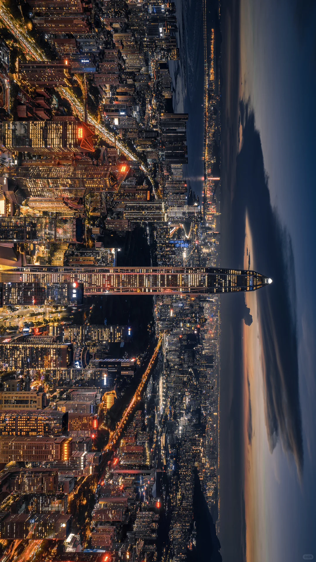 朋友说16:9满屏+内透全开的深圳太震撼了